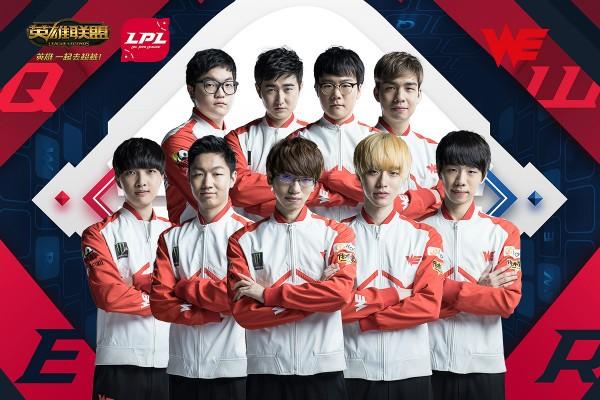 还时常扮演 还时常扮演