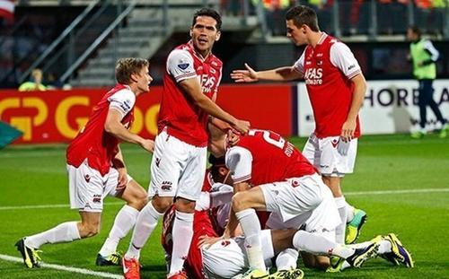 秀年轻球员 秀年轻球员