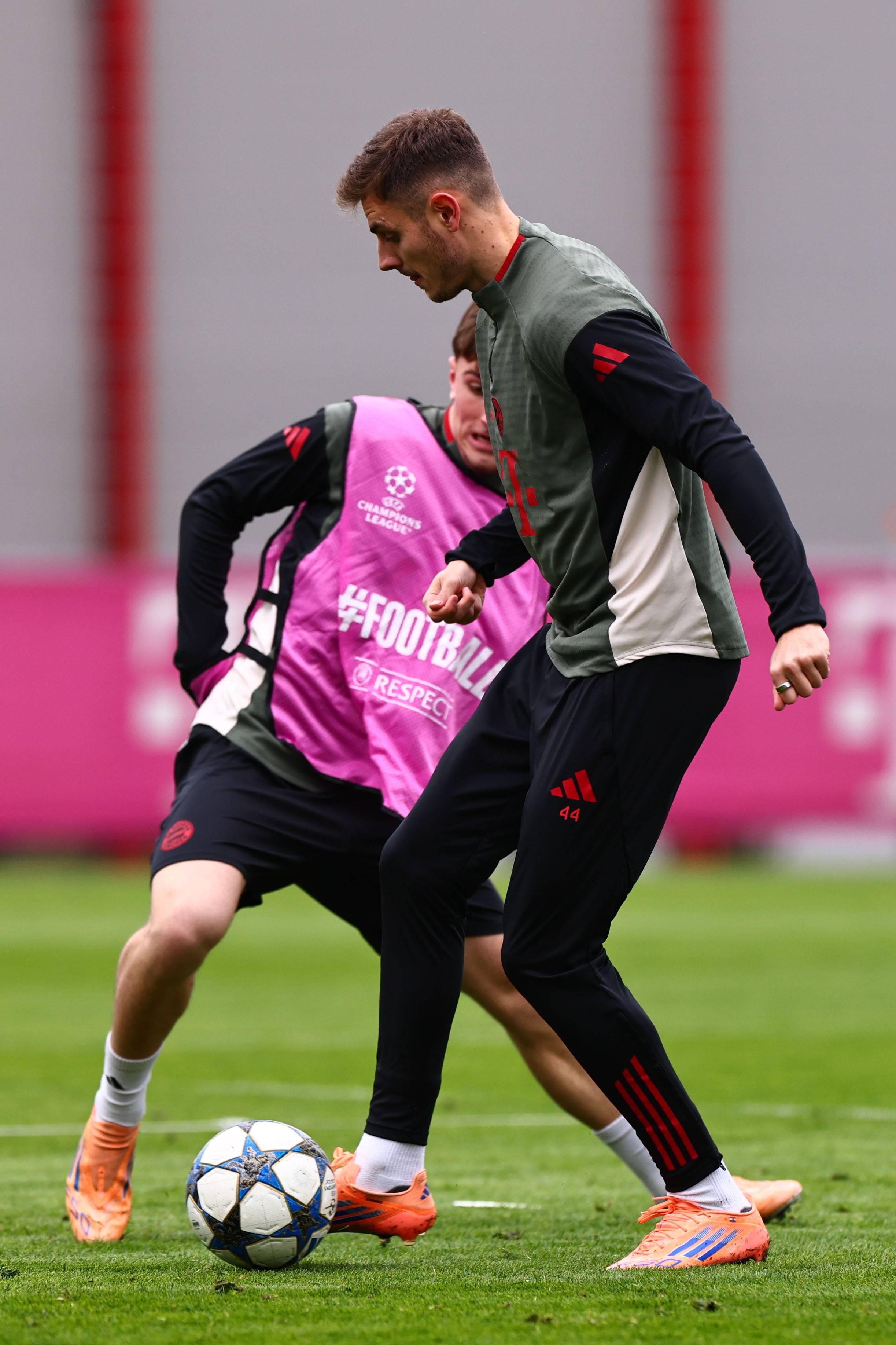 制造决定错 制造决定错